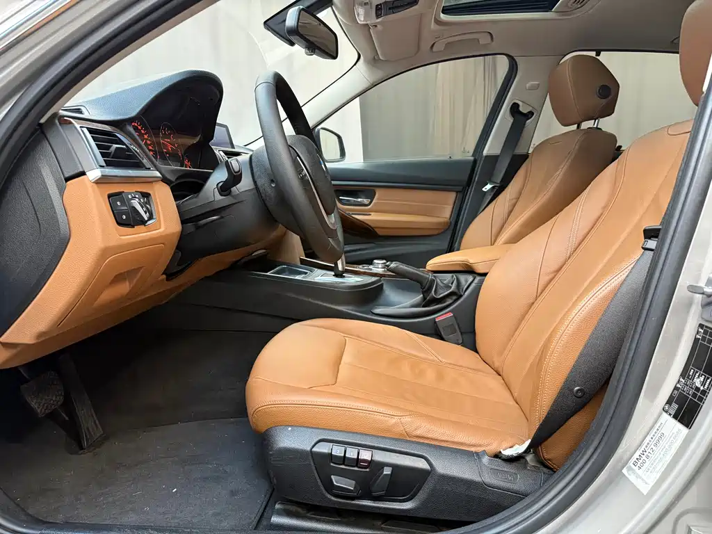 BMW 3 Series 2012