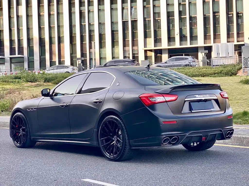 Maserati Ghibli 2014 — фото 5