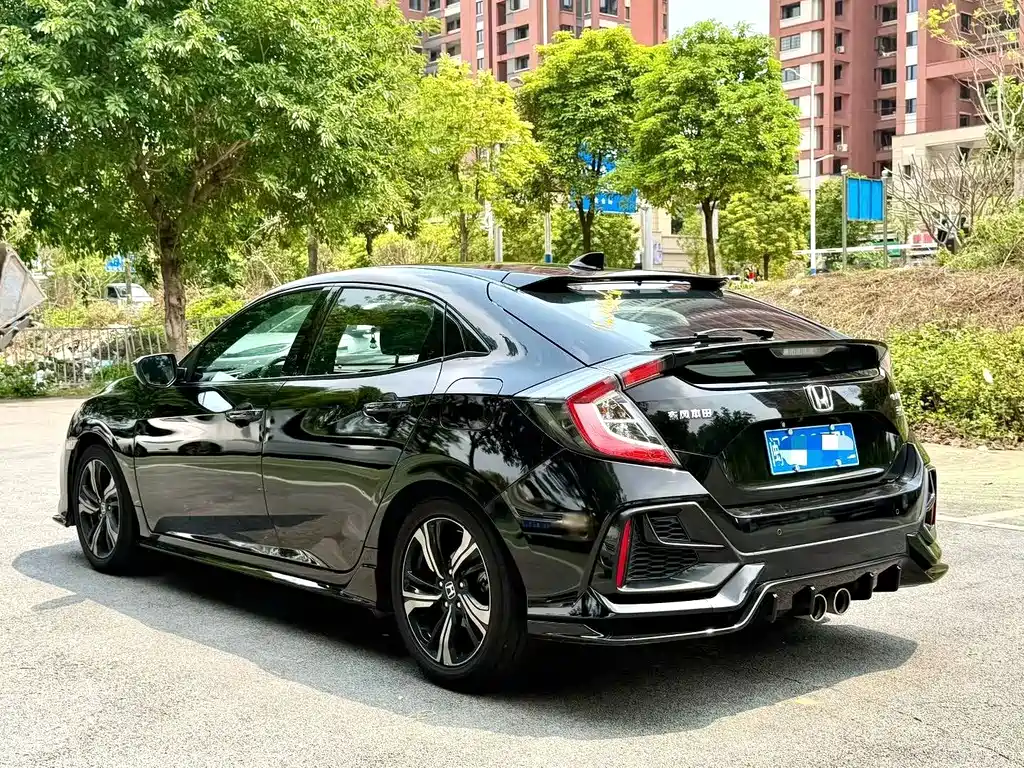 Honda Civic 2021 — фото 5