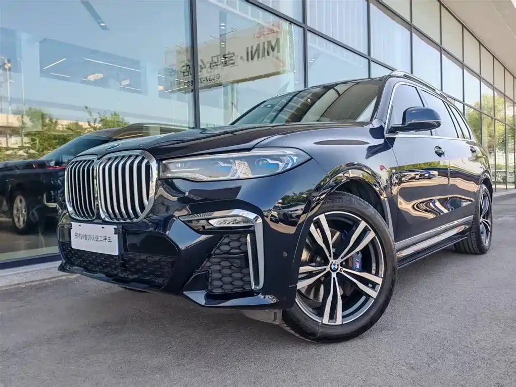 BMW X7 2022