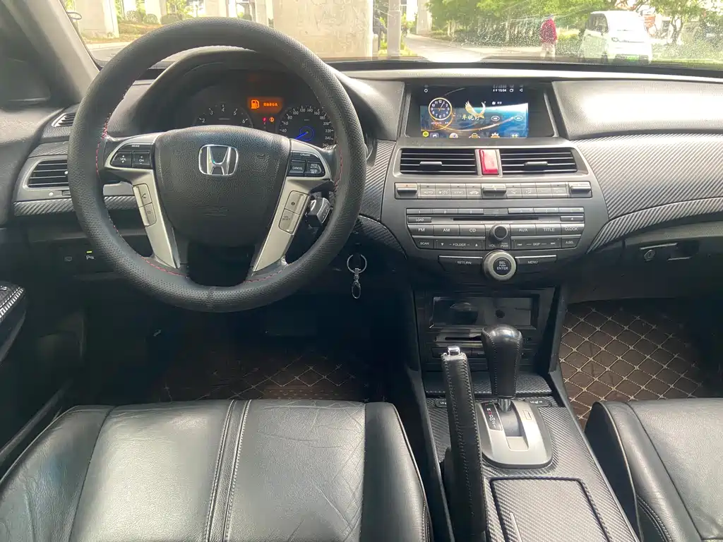 Honda Crosstour 2013 — фото 10
