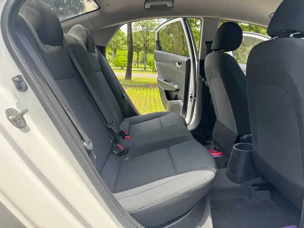 Hyundai Verna 2019 — фото 12