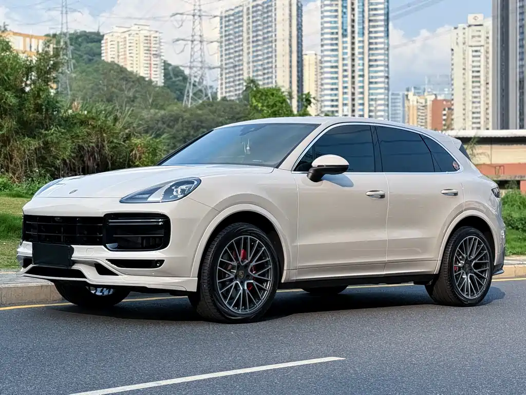 Porsche Cayenne 2022 — фото 2