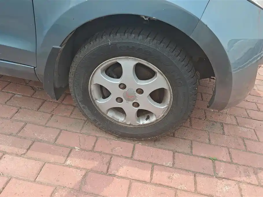 Wuling Hongguang 2013