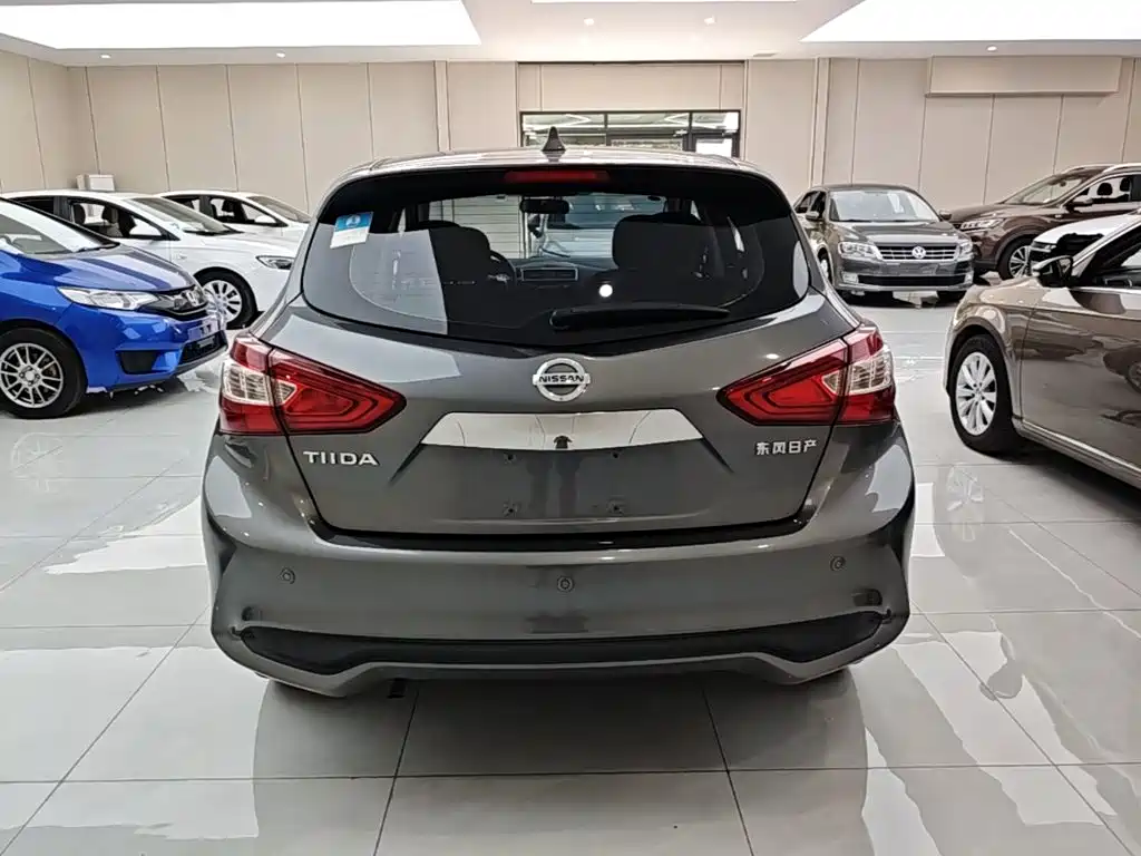 Nissan Tiida 2021