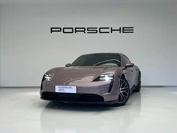 Porsche Taycan 2024
