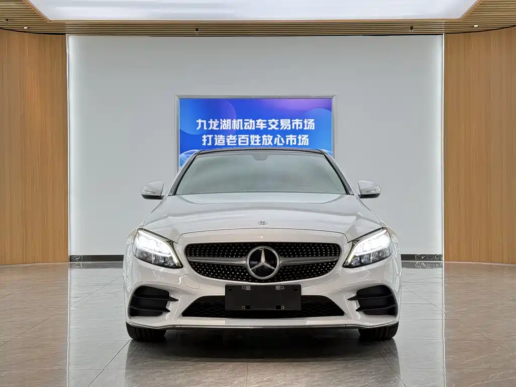 Mercedes-Benz C-Class 2020 — фото 2