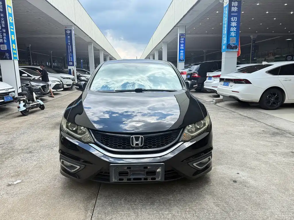 Honda Jade 2014