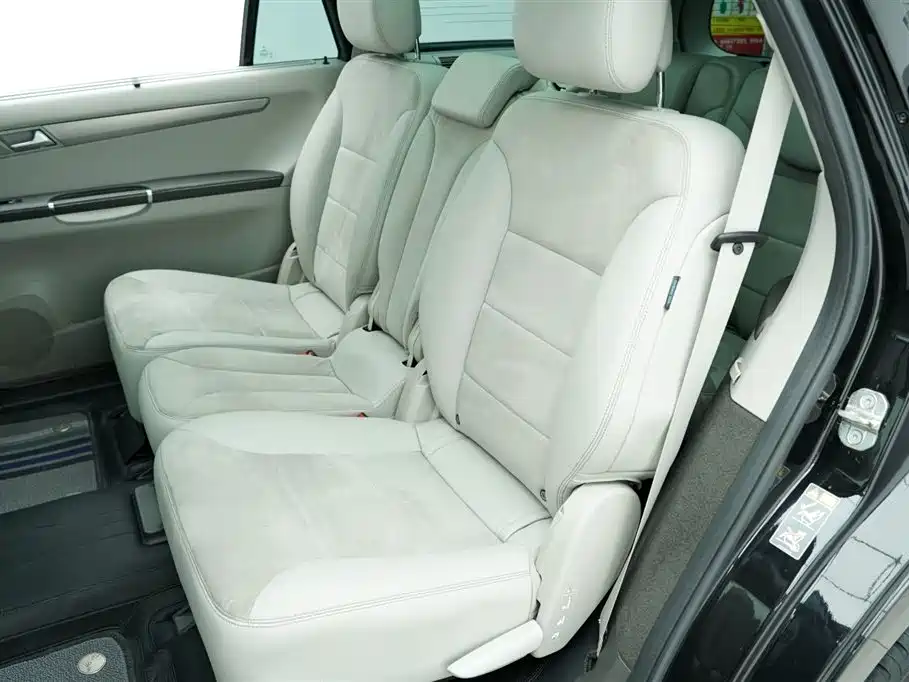 Mercedes-Benz R-Class 2015 — фото 22