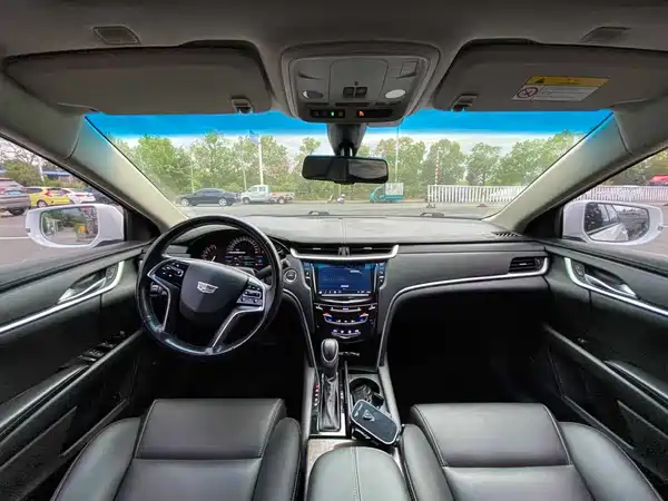 Cadillac XTS 2018