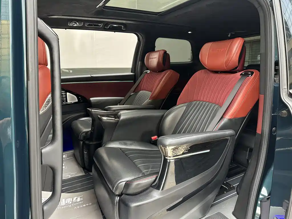 GAC Motor Trumpchi M8 2023 — фото 11
