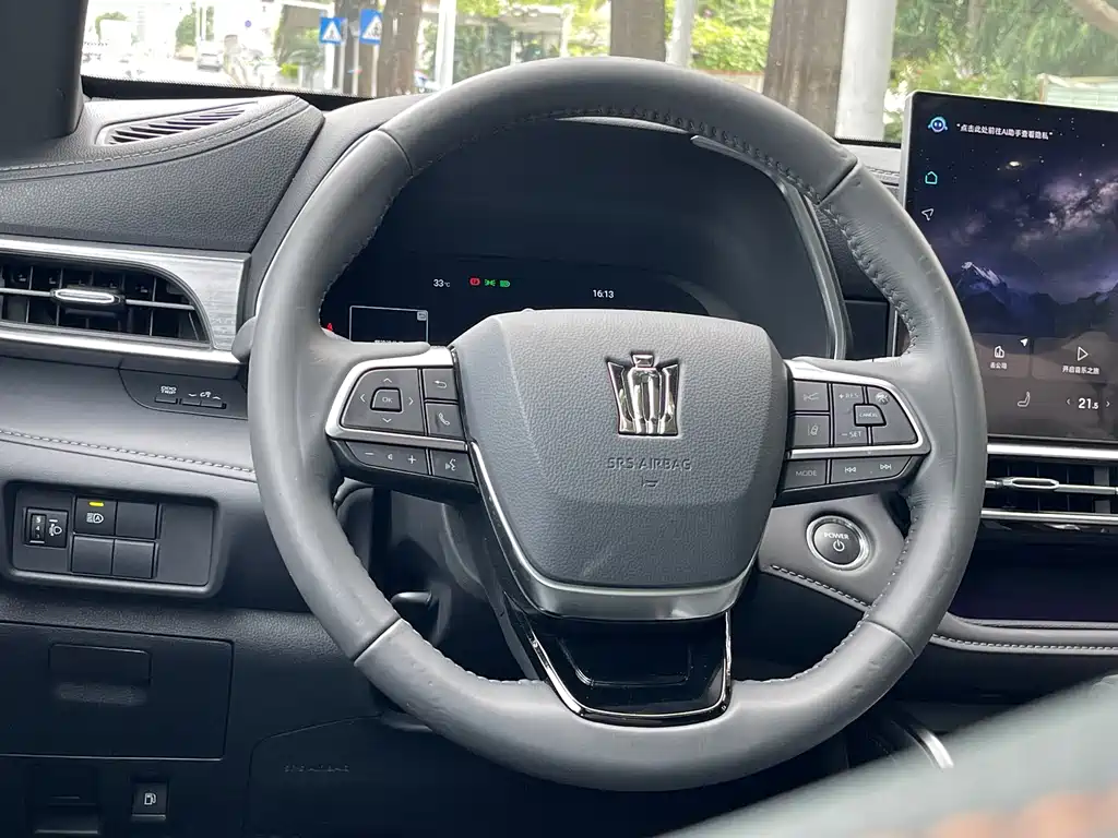 Toyota Crown Kluger 2026