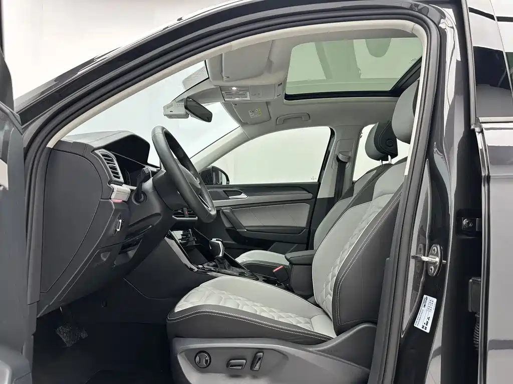 Volkswagen Tayron 2023