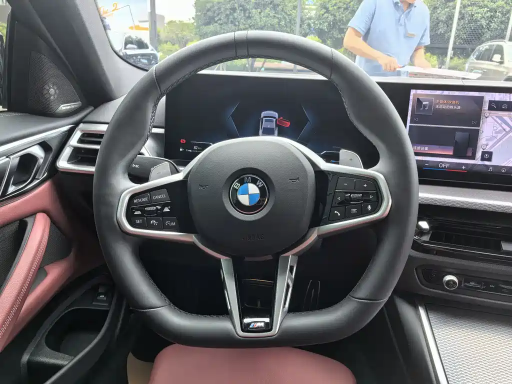 BMW 4 Series 2025 — фото 14