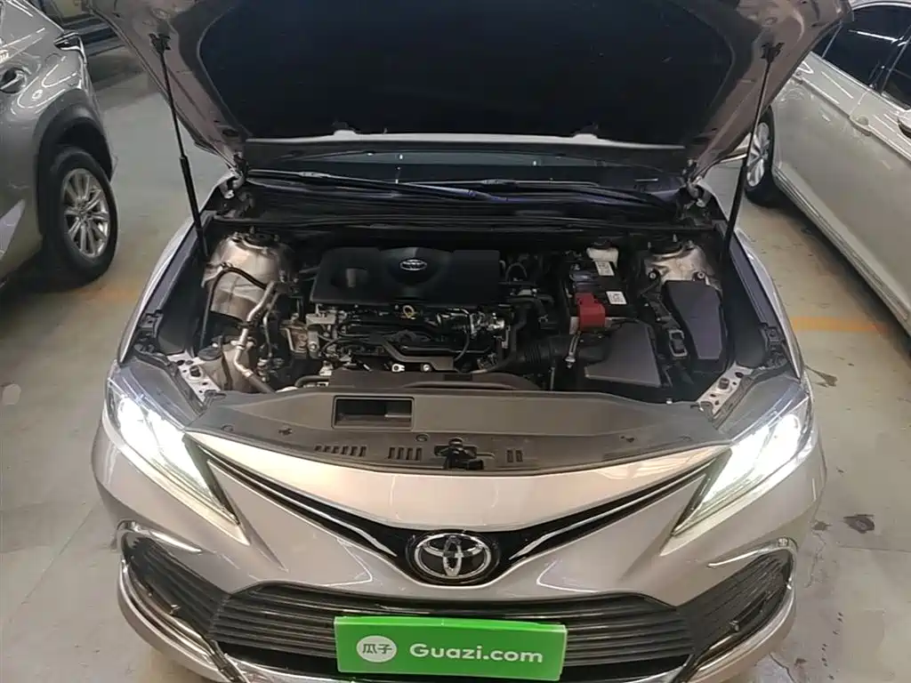 Toyota Camry 2023 — фото 20