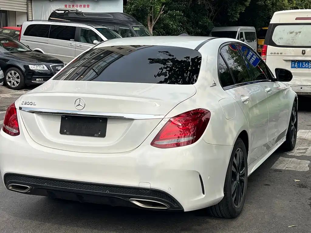 Mercedes-Benz C-Class 2016