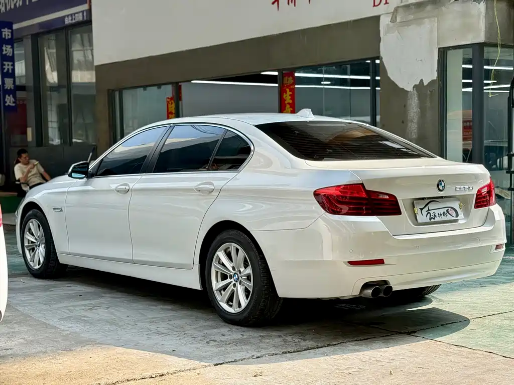 BMW 5 Series 2015