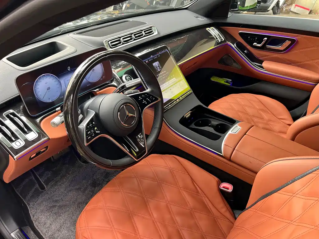 Mercedes-Benz Maybach S-Class 2025