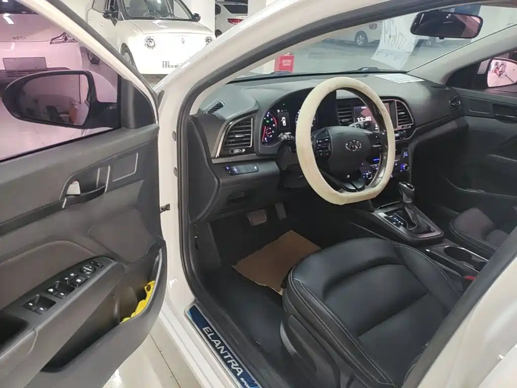 Hyundai Celesta 2017 — фото 16