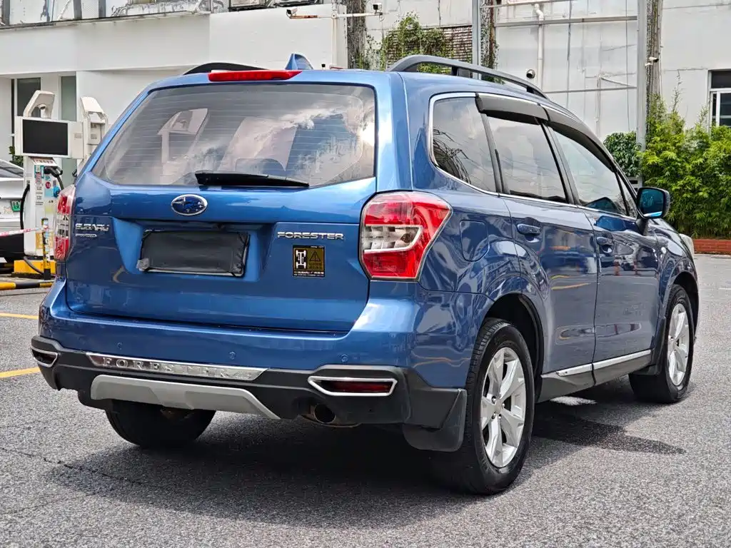 Subaru Forester 2015 — фото 5