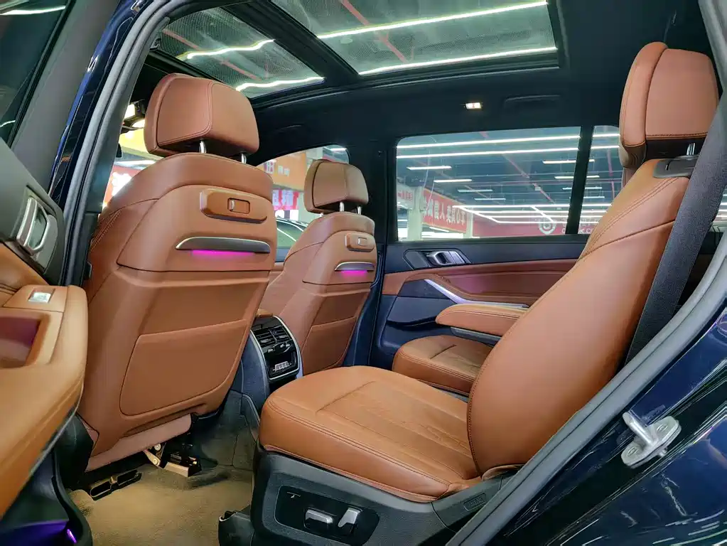 BMW X7 2023 — фото 14