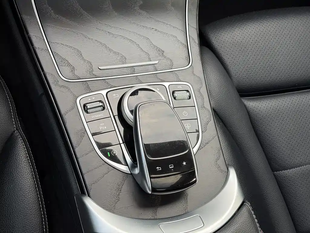 Mercedes-Benz C-Class 2016 — фото 16