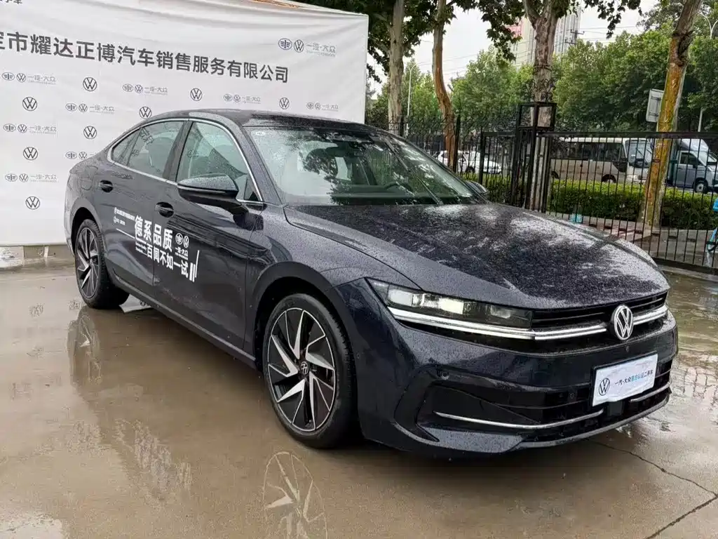 Volkswagen Magotan 2024