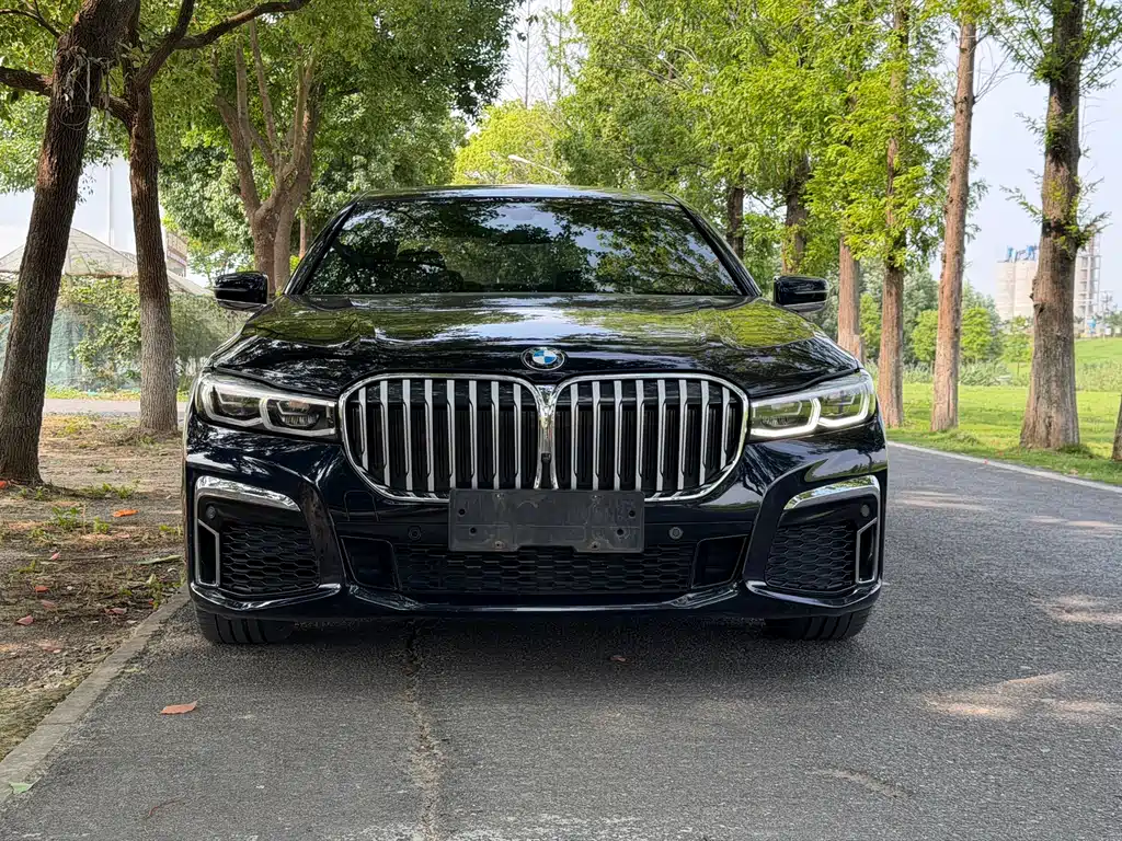 BMW 7 Series 2021