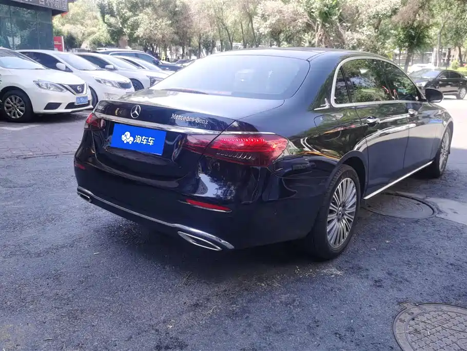 Mercedes-Benz E-Class 2023