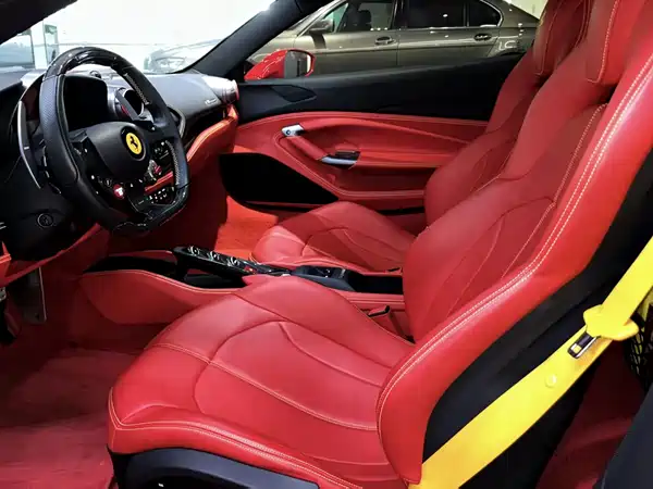 Ferrari F8 2022