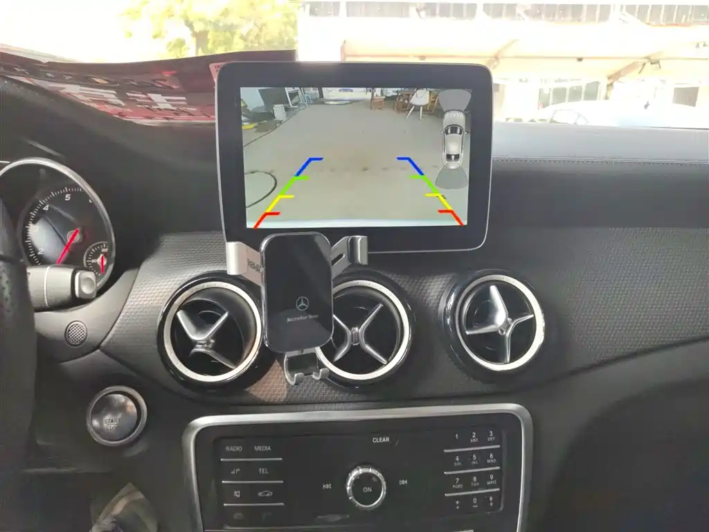 Mercedes-Benz GLA 2019 — фото 13