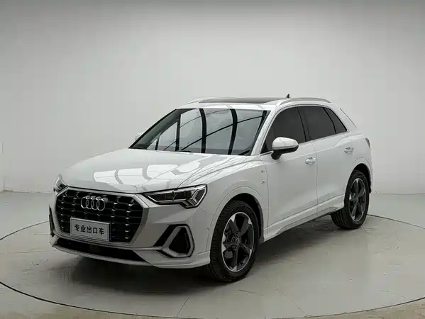 Audi Q3 2022