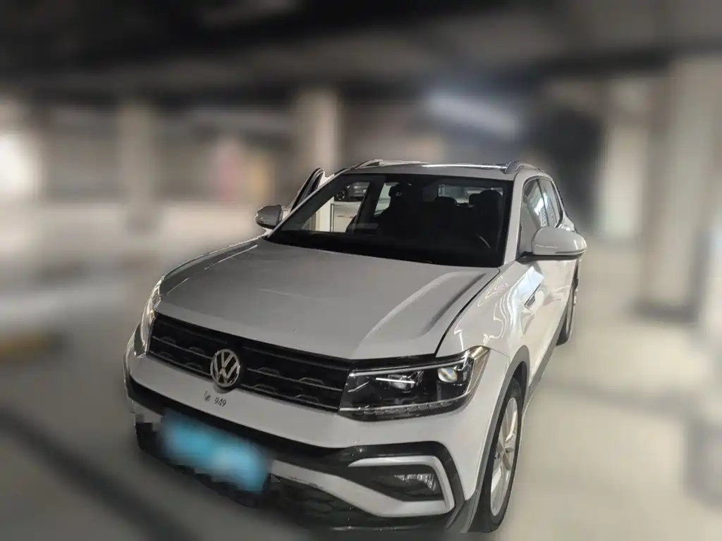 Volkswagen T-Cross 2019 — фото 1