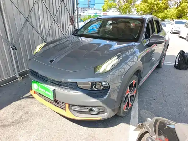 Lynk & Co 02 2020