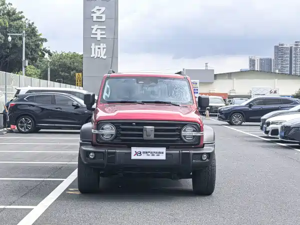 Tank 300 2021