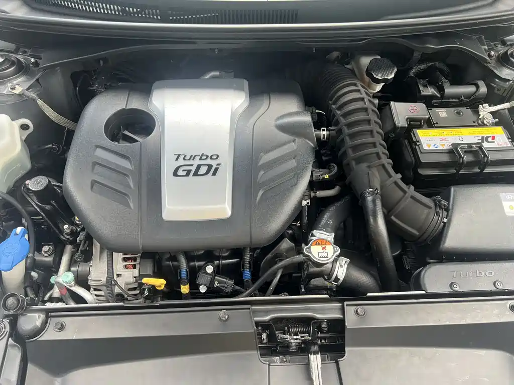 Hyundai Veloster 2017 — фото 20