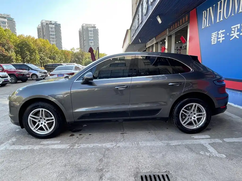 Porsche Macan 2019 — фото 6