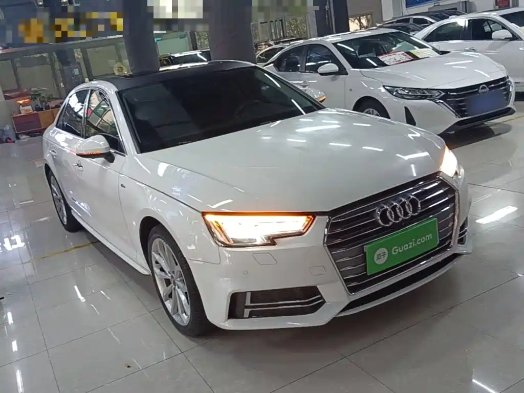 Audi A4L 2018