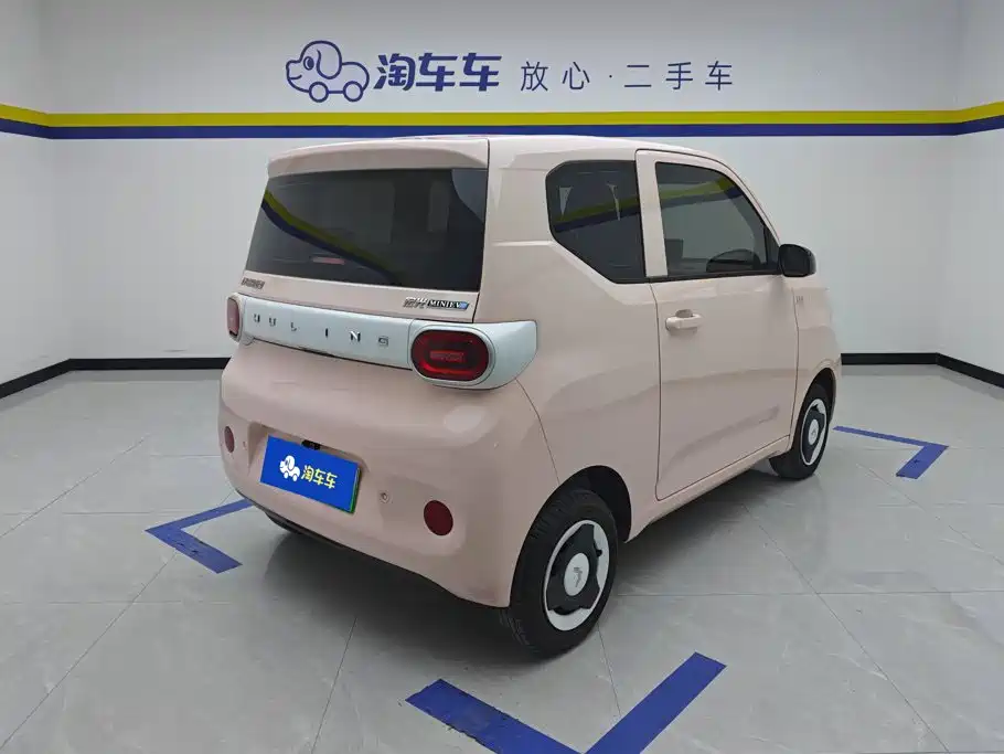 Wuling Hongguang MINIEV 2024