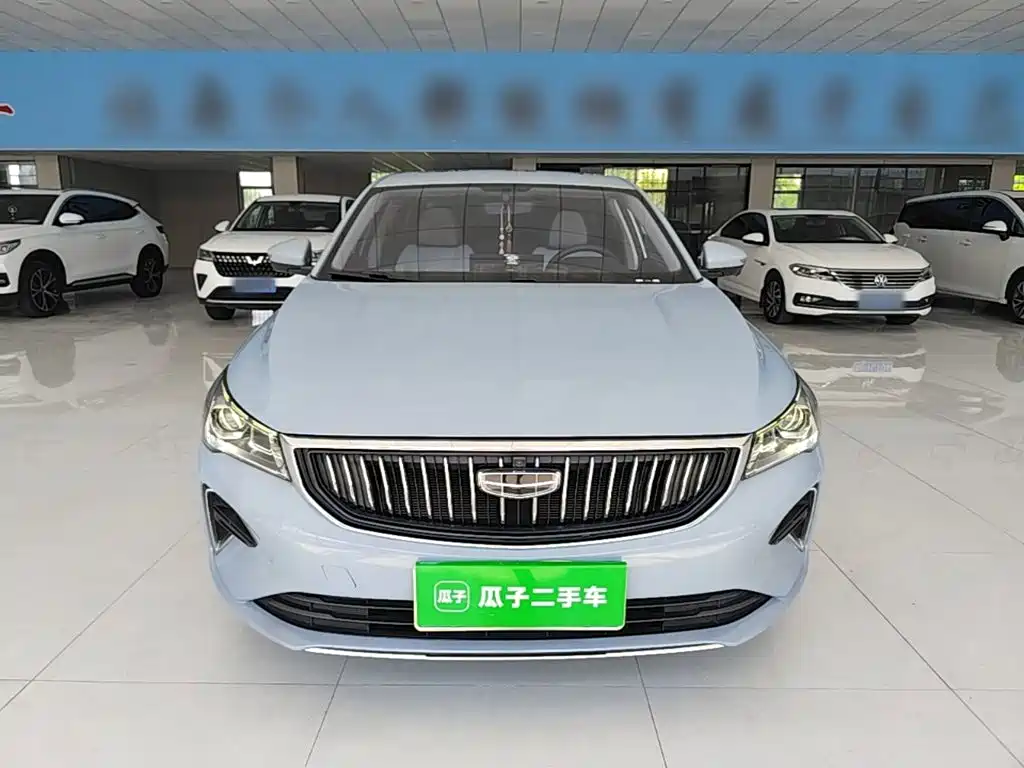 Geely Emgrand 2023