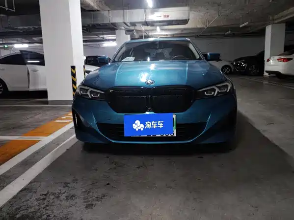 BMW i3 2023