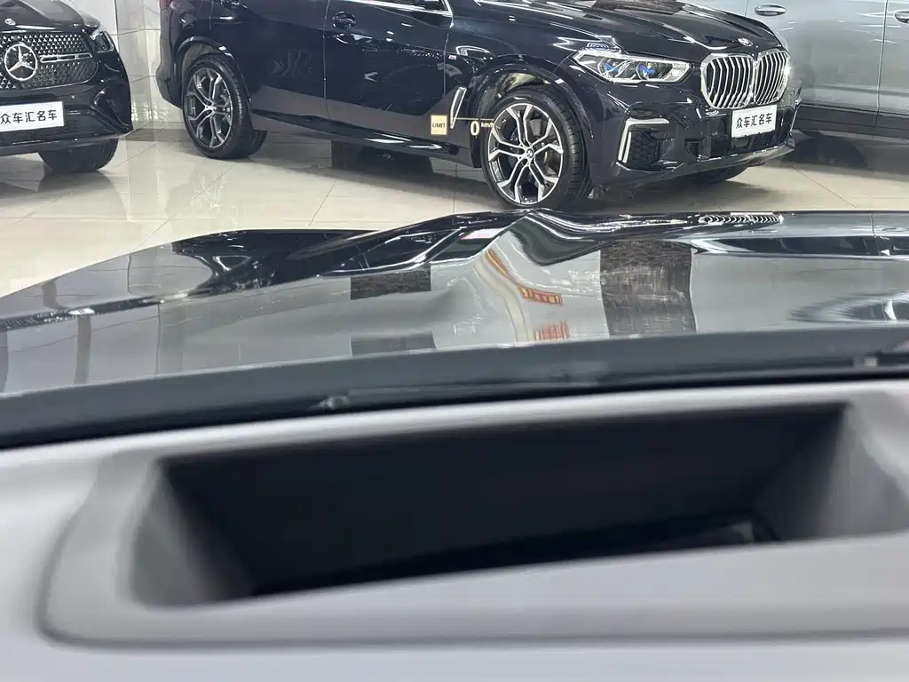 BMW X7 2022 — фото 18