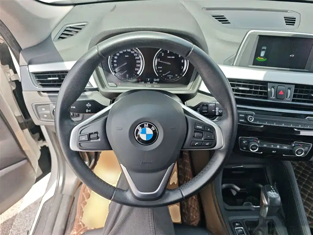 BMW X1 2019 — фото 11