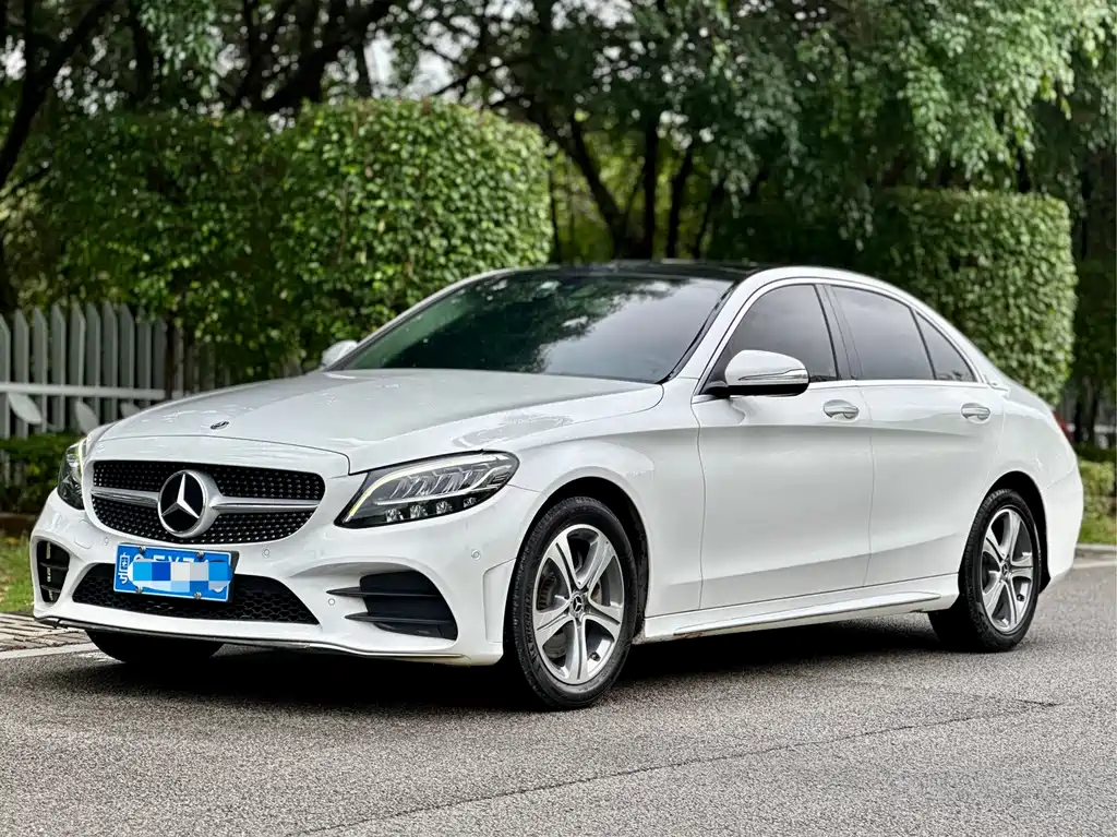 Mercedes-Benz C-Class 2019
