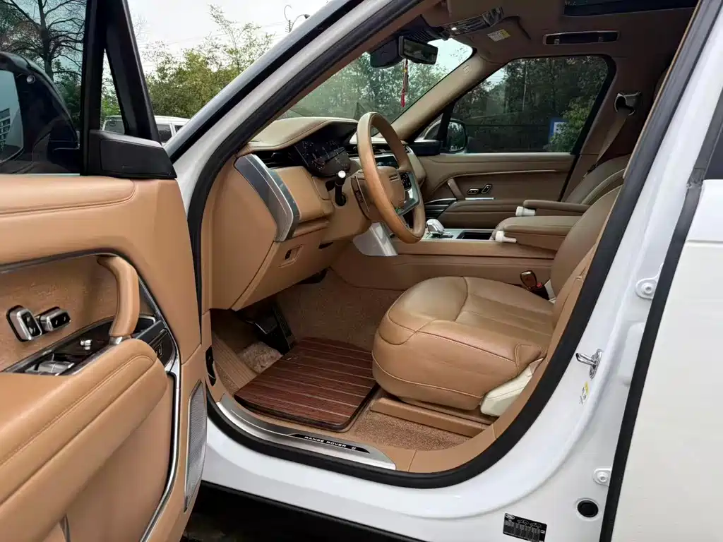Land Rover Range Rover 2025