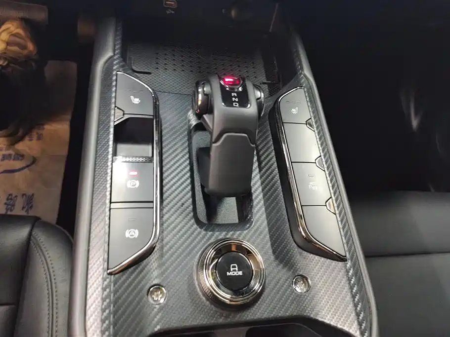 Haval Menglong New Energy 2023 — фото 16