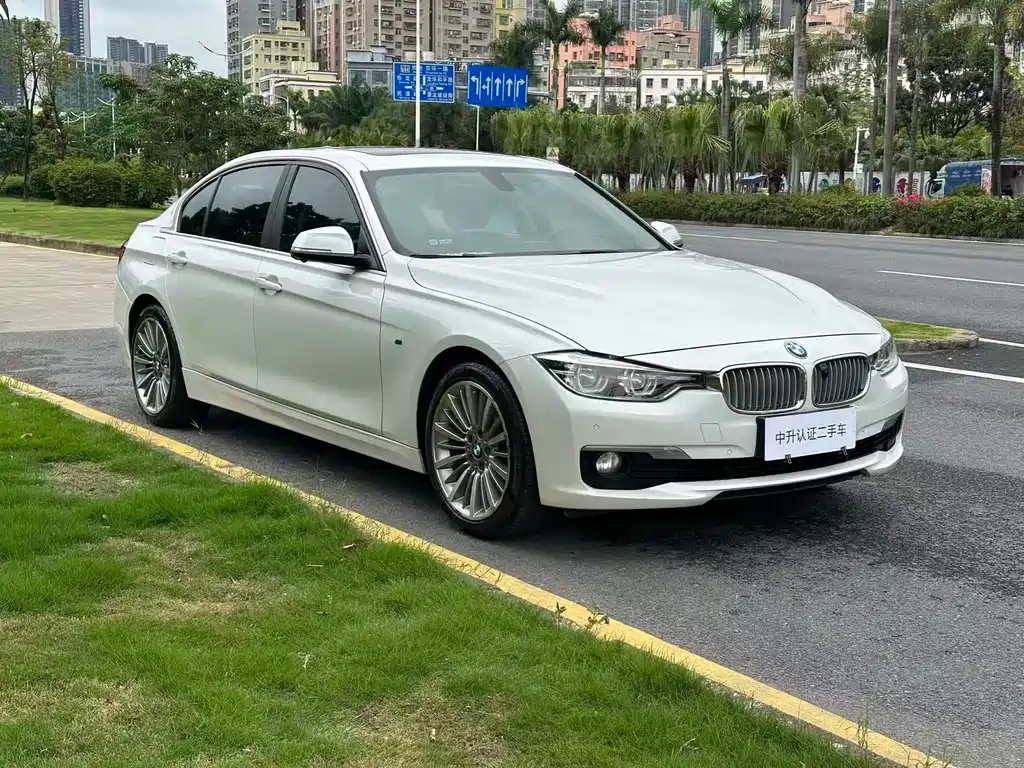 BMW 3 Series 2019 — фото 2