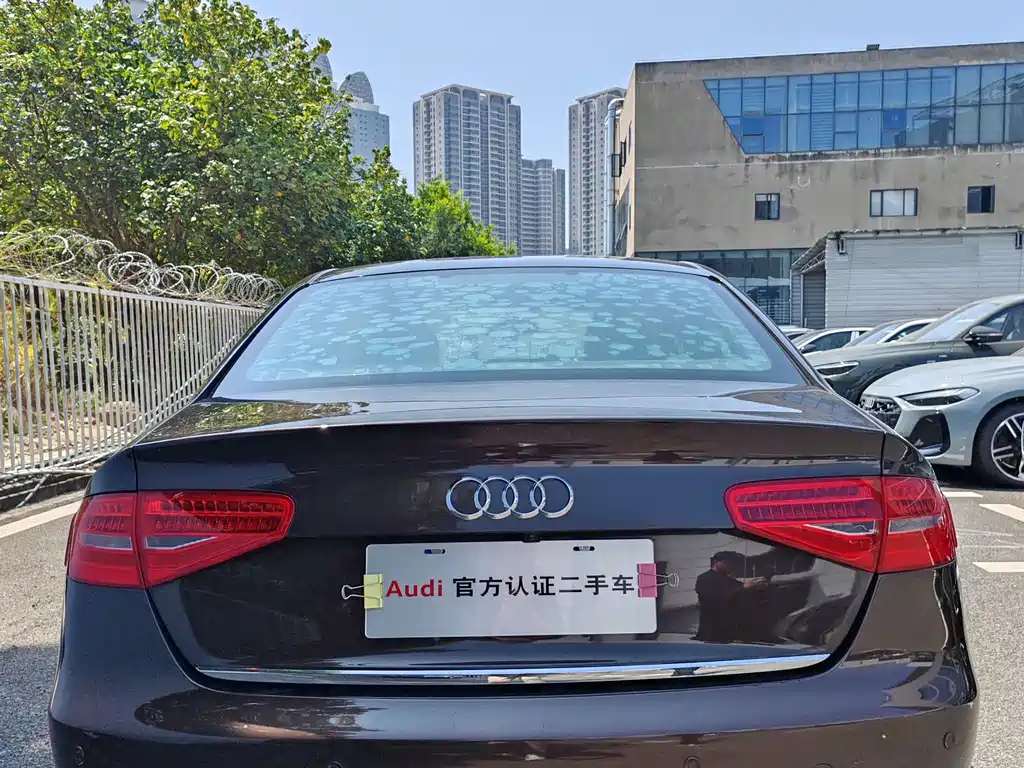 Audi A4L 2016 — фото 8