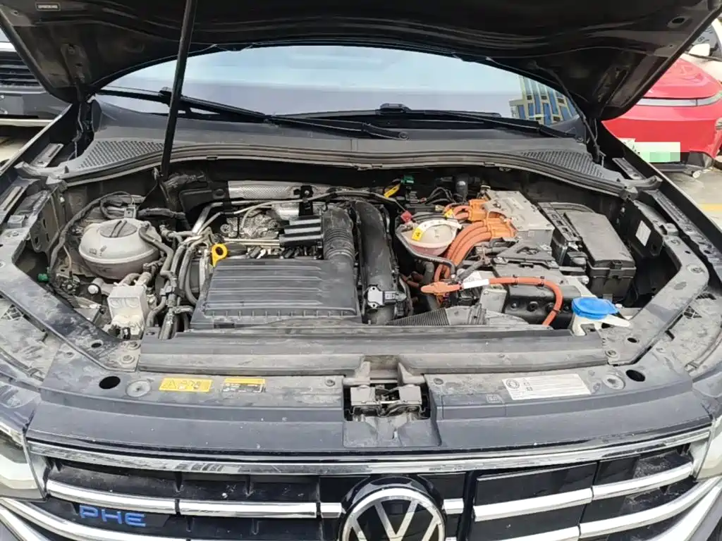 Volkswagen Tiguan L PHEV 2023 — фото 20