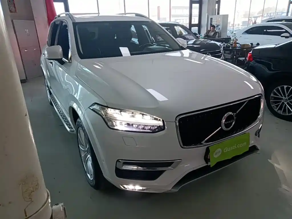 Volvo XC90 2016 — фото 22